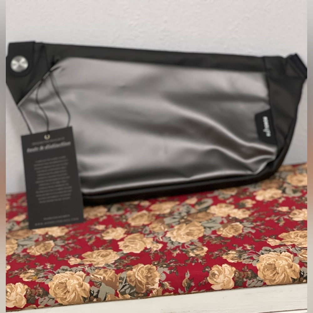 New Monolith Travel Sling Bag